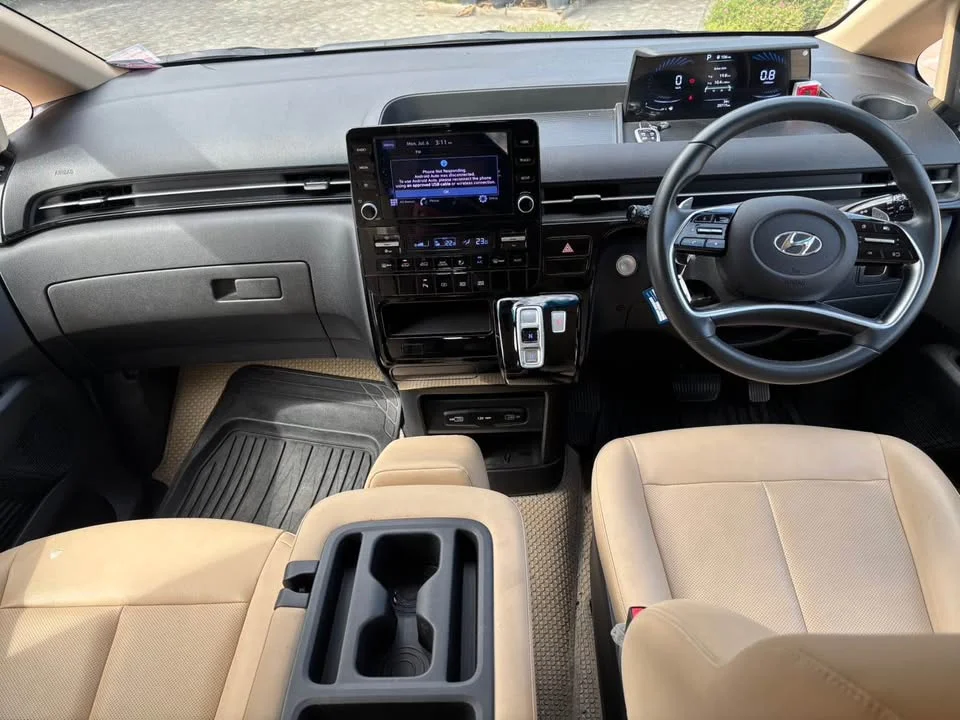 2021 Hyundai Staria US4 2