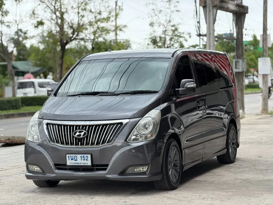 2010 Hyundai H-1 II 2