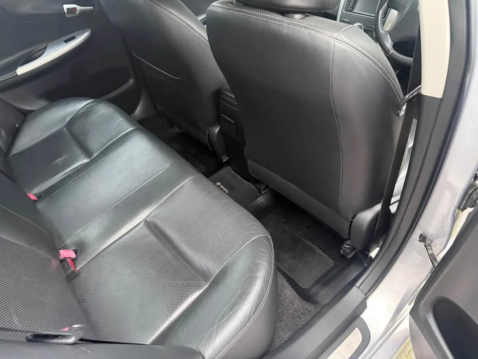 2012 Toyota Corolla Altis X (E140) 3