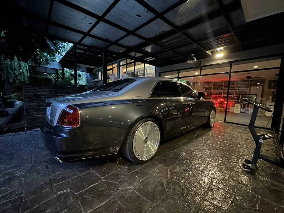 2012 Rolls-Royce Ghost I 2