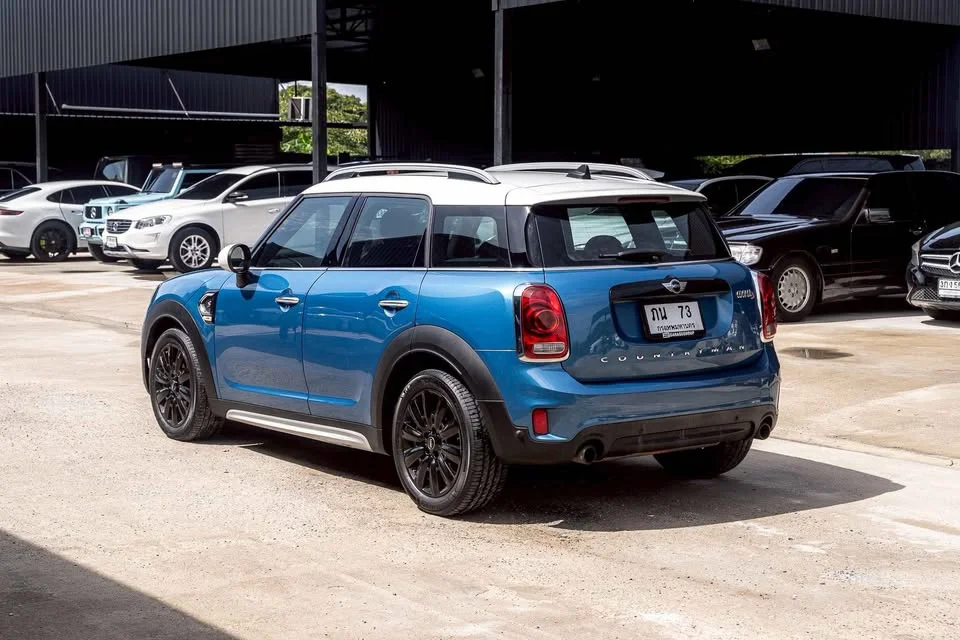 2017 Mini Hatch  III 2