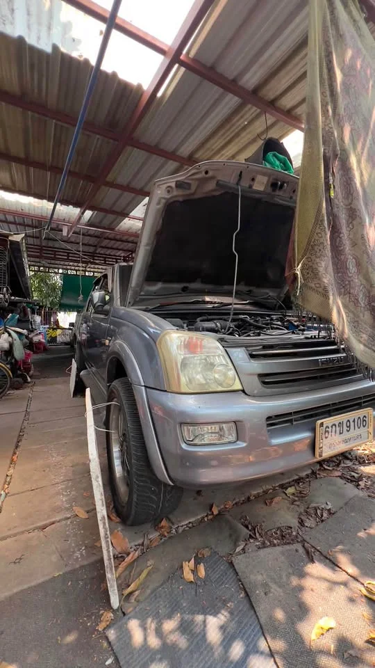 2003 Isuzu D-Max I 2