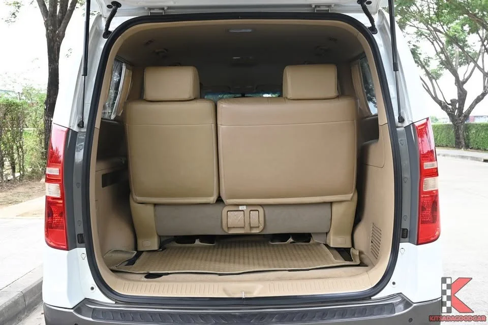 2011 Hyundai H-1 II 2