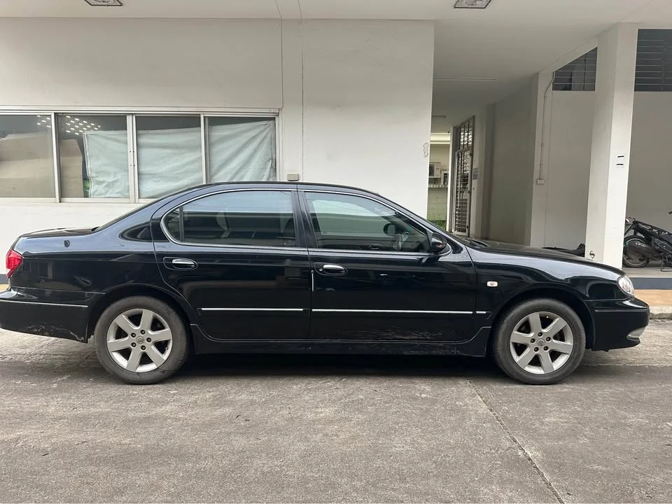 2004 Nissan Cefiro III (A33) 3