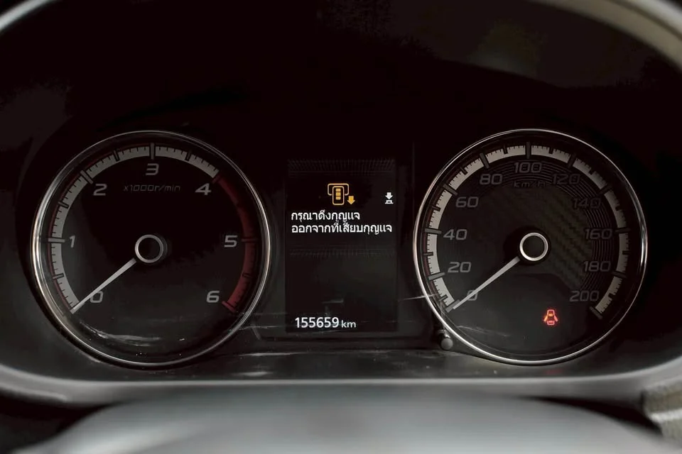 2019 Mitsubishi Triton V 2