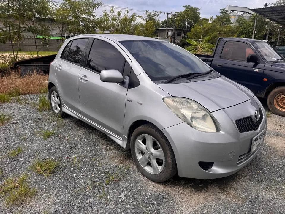 2007 Toyota Yaris II 3