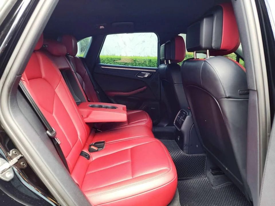 2024 Porsche Macan I 3
