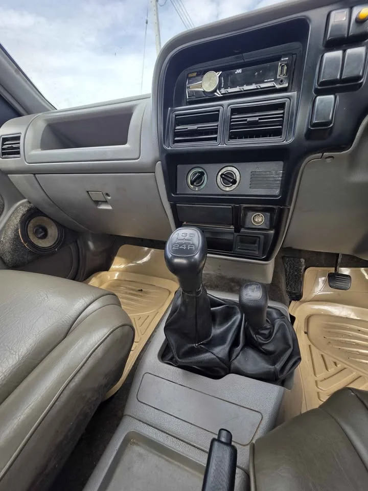 2000 Isuzu Faster Dragon Eyes III 3