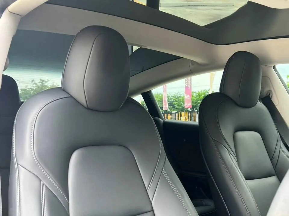 2023 Tesla Model 3 3