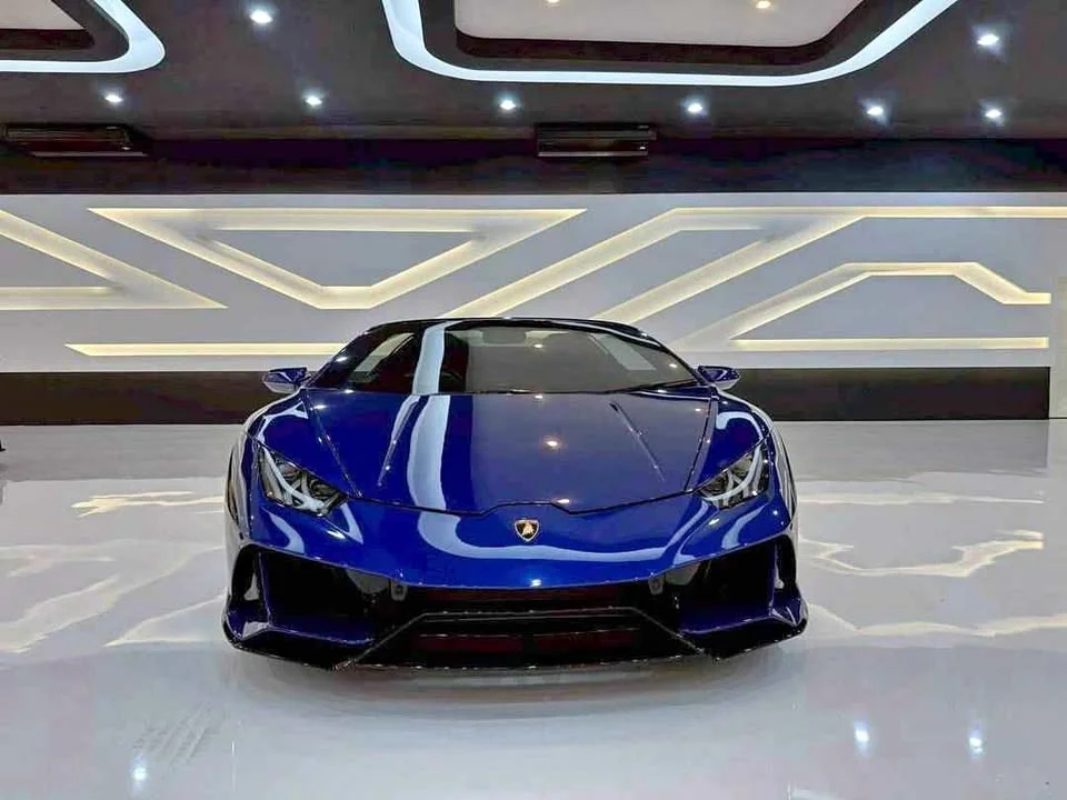 2020 Lamborghini Huracan 2