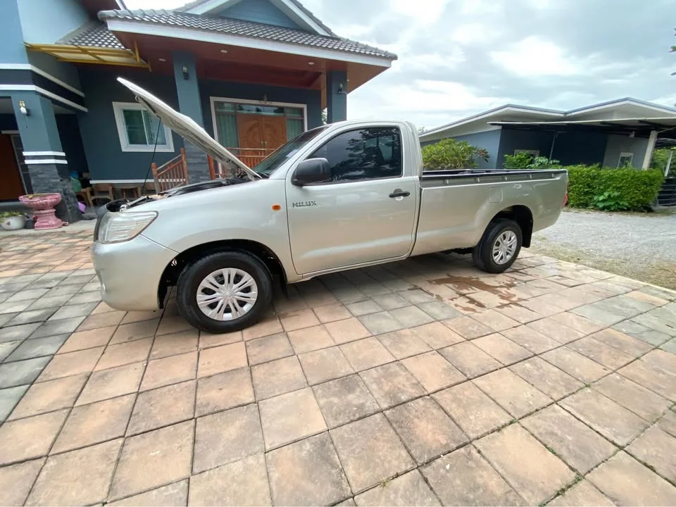 2014 Toyota Hilux VII 3