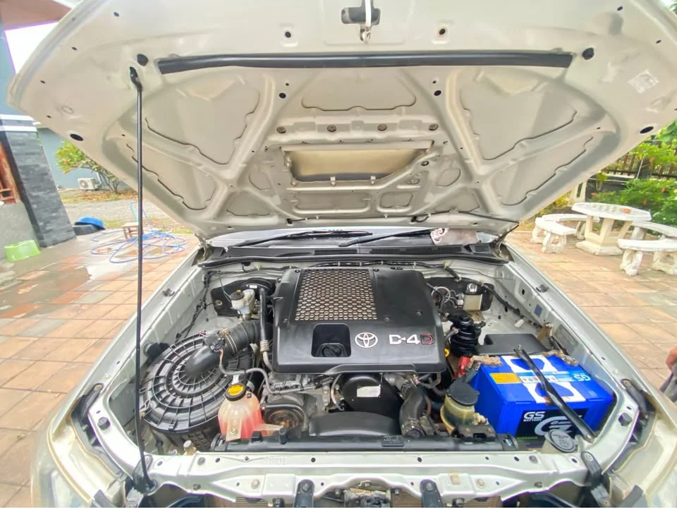 2014 Toyota Hilux VII 2
