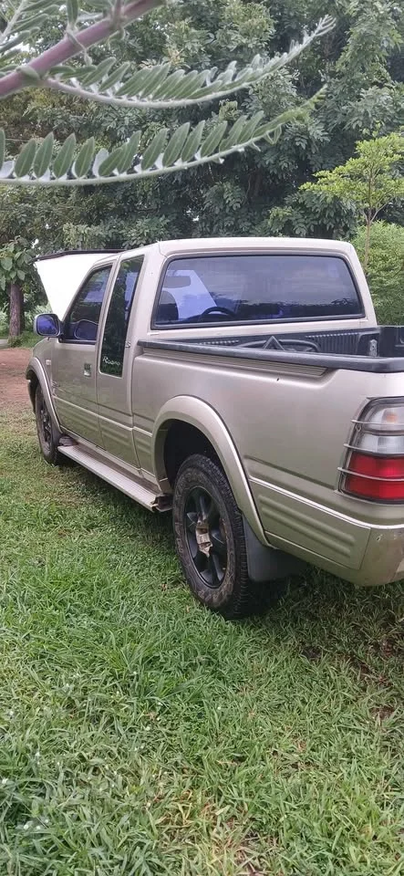 2000 Isuzu Faster Dragon Eyes III 2