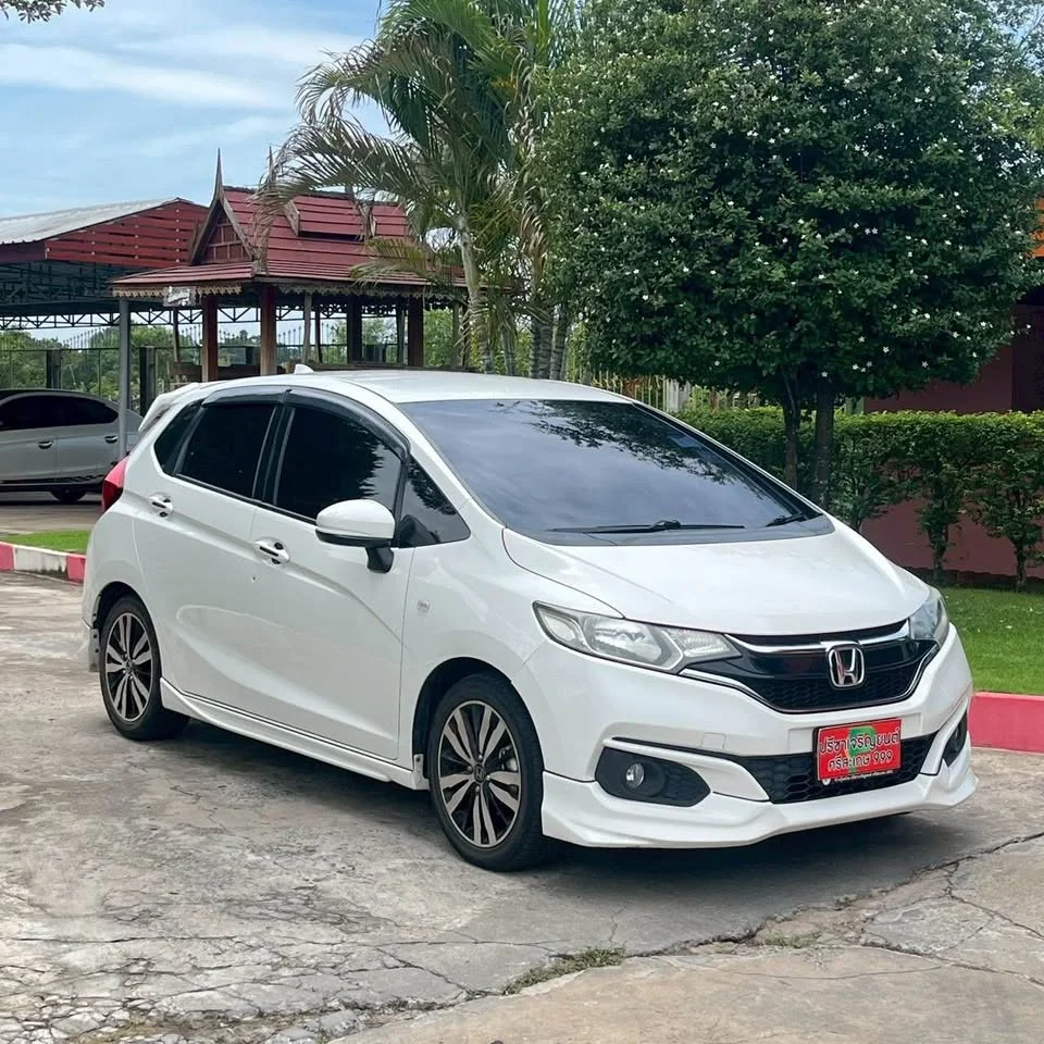 2020 Honda Jazz III 3