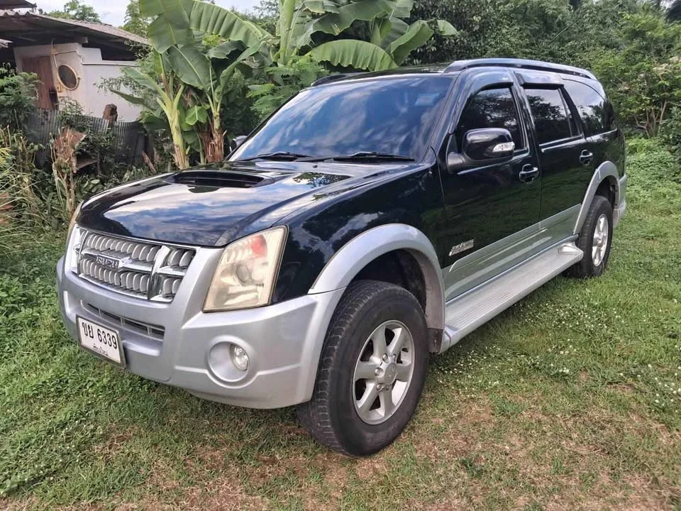 2007 Isuzu MU-7 3