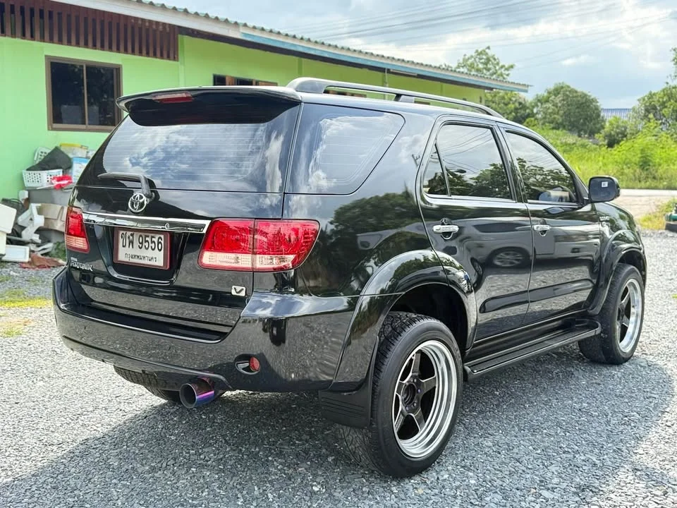 2008 Toyota Fortuner I 2