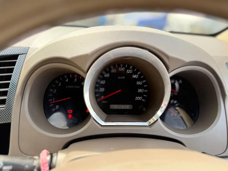 2008 Toyota Fortuner I 3