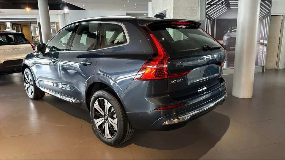 2025 Volvo XC60 II 3