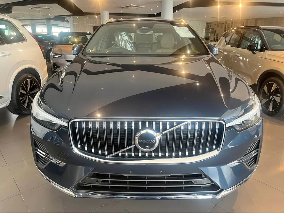 2025 Volvo XC60 II 2