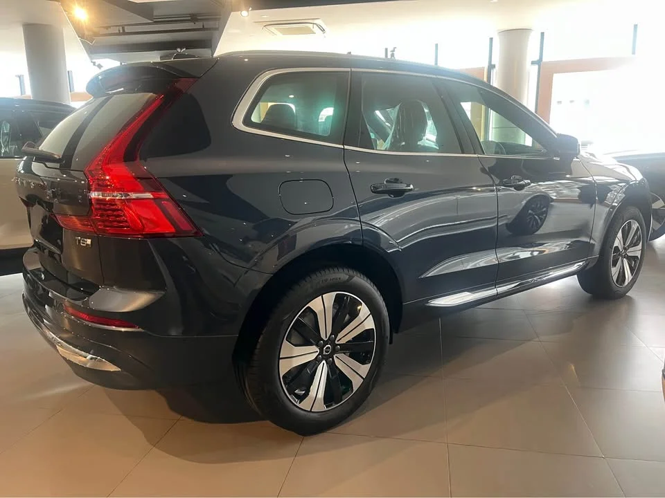2025 Volvo XC60 II 3