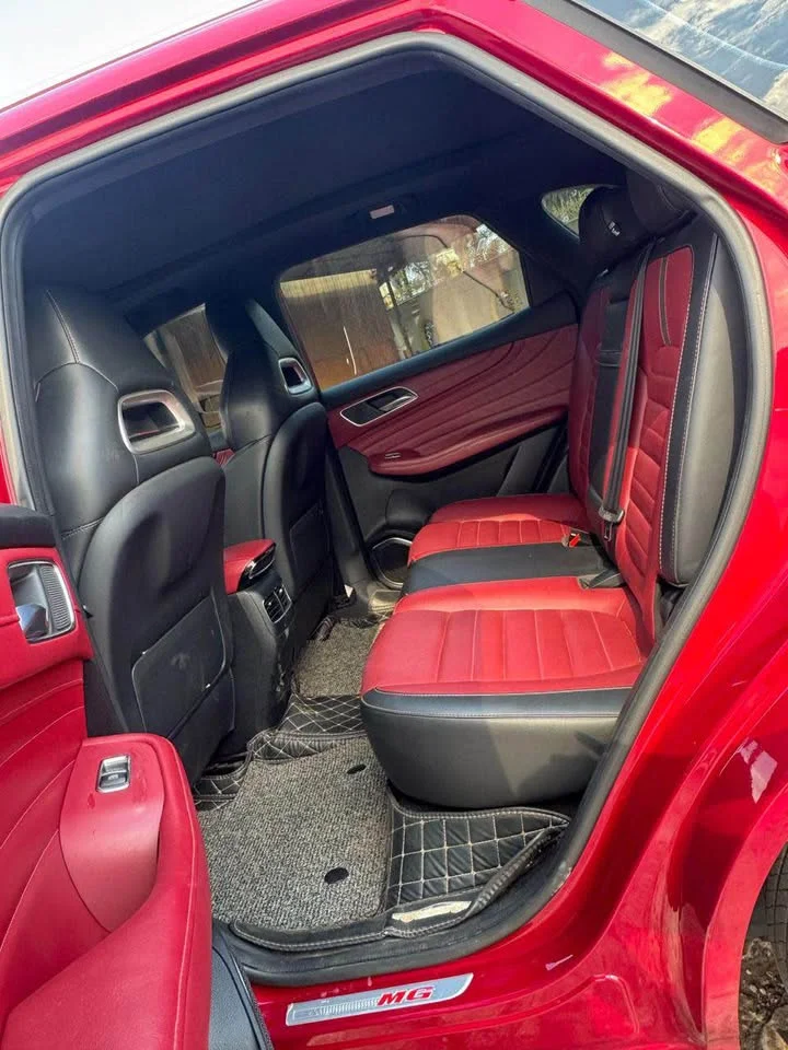 2021 MG HS 3