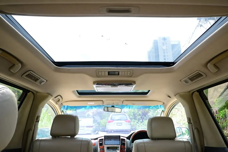 2005 Toyota Alphard, Vellfire I (AH10) 2