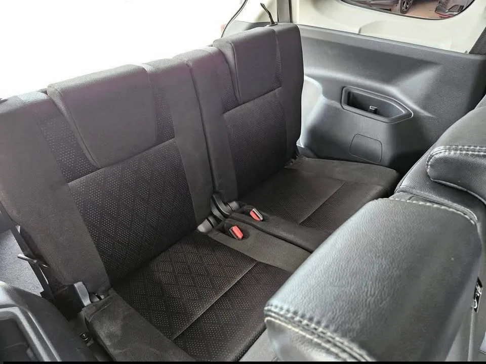 2023 Toyota Veloz III 3