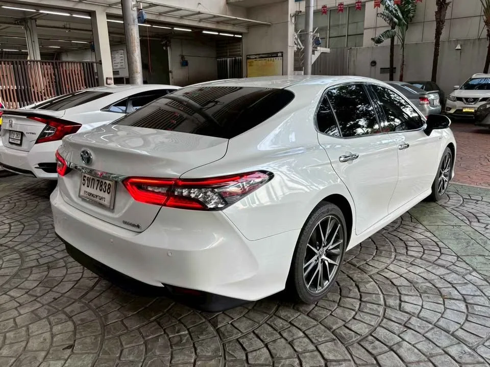 2024 Toyota Camry VIII (XV70) 2