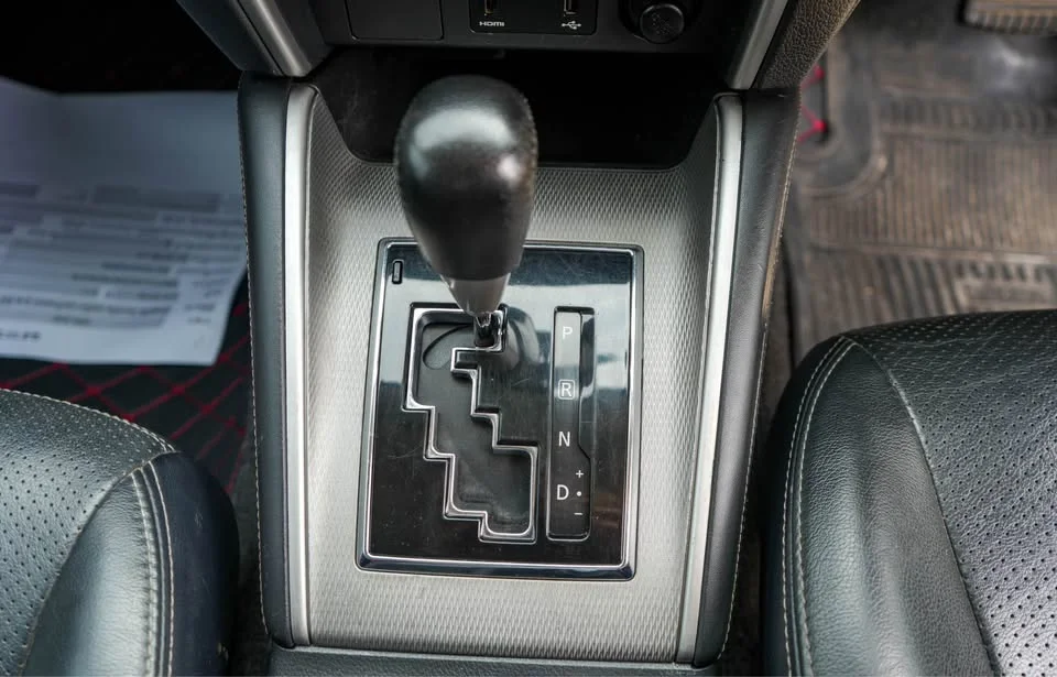 2019 Mitsubishi Triton V 3
