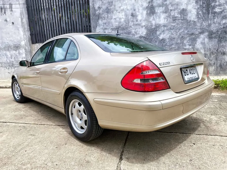 2004 Benz E-Class W211 2