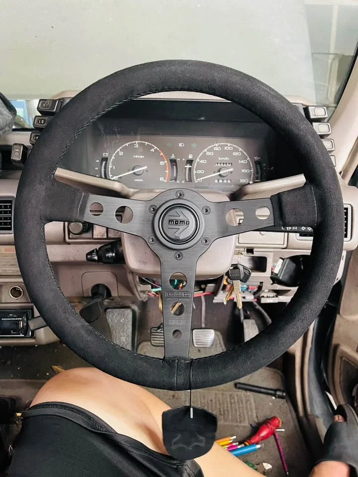 1989 Isuzu TFR III 2