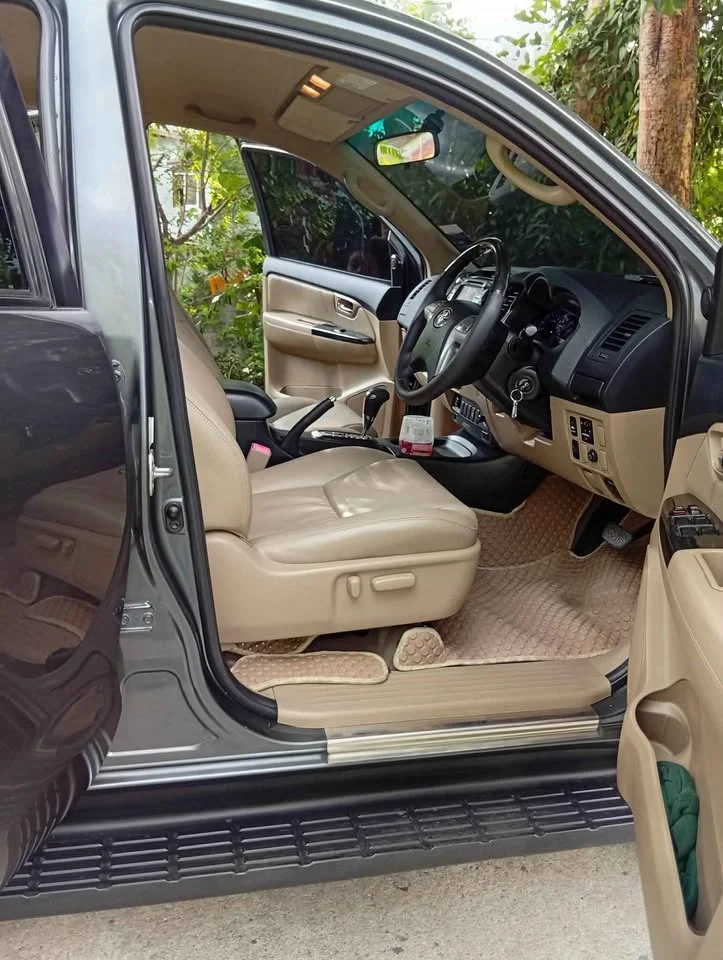 2014 Toyota Fortuner I 2