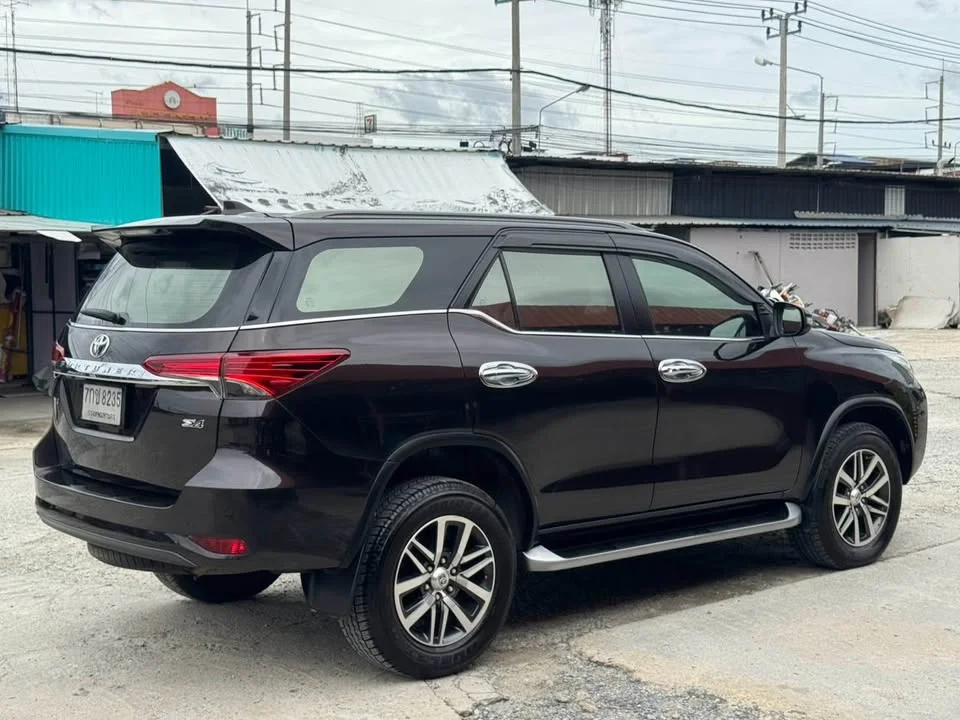 2018 Toyota Fortuner II 3
