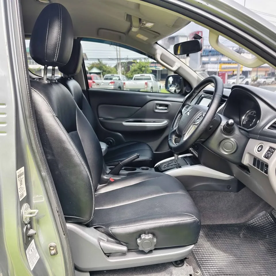 2017 Mitsubishi Triton V 3