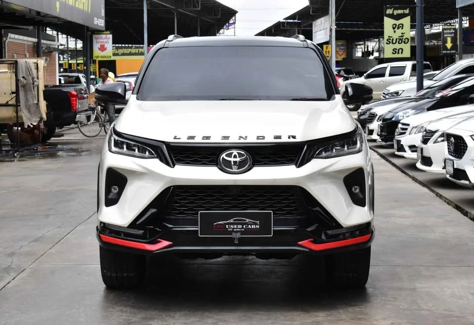 2022 Toyota Fortuner II 2