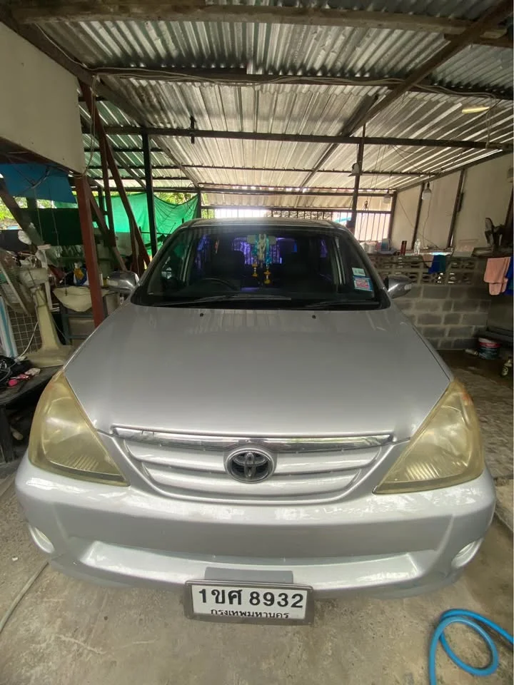 2010 Toyota Avanza I 2