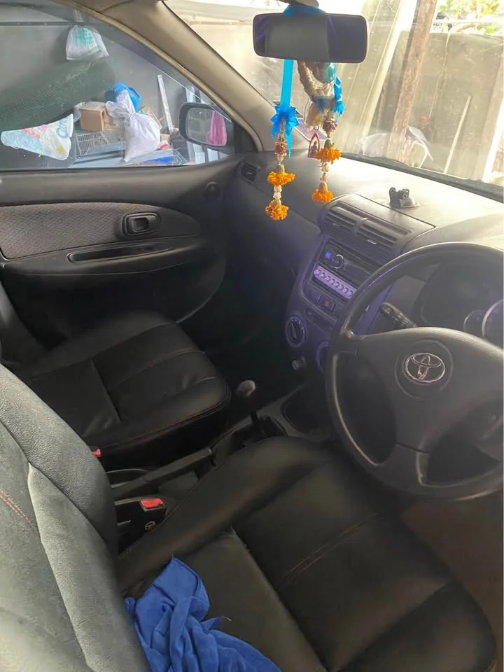 2010 Toyota Avanza I 3