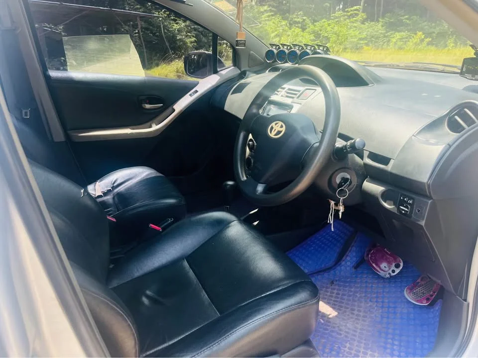 2006 Toyota Yaris II 3