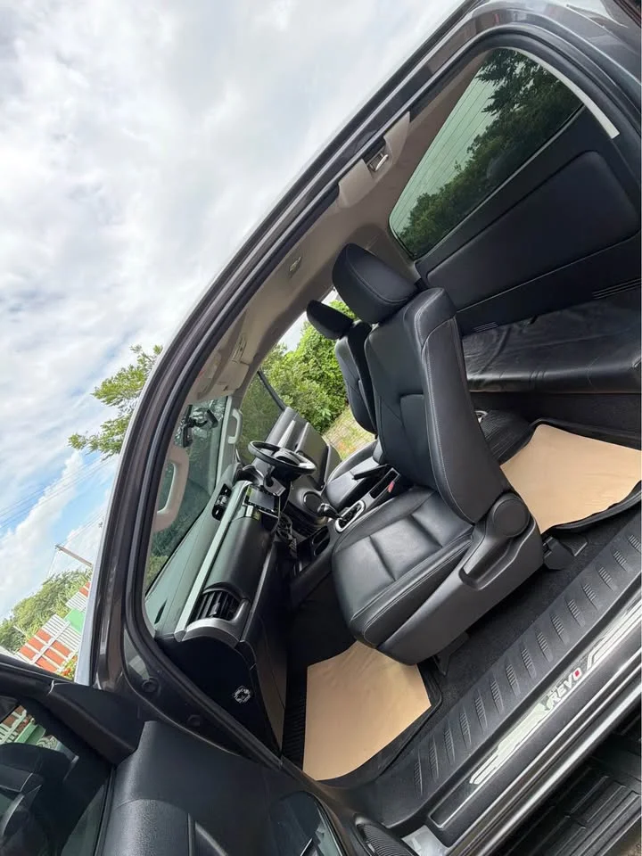 2023 Toyota Hilux VIII 2