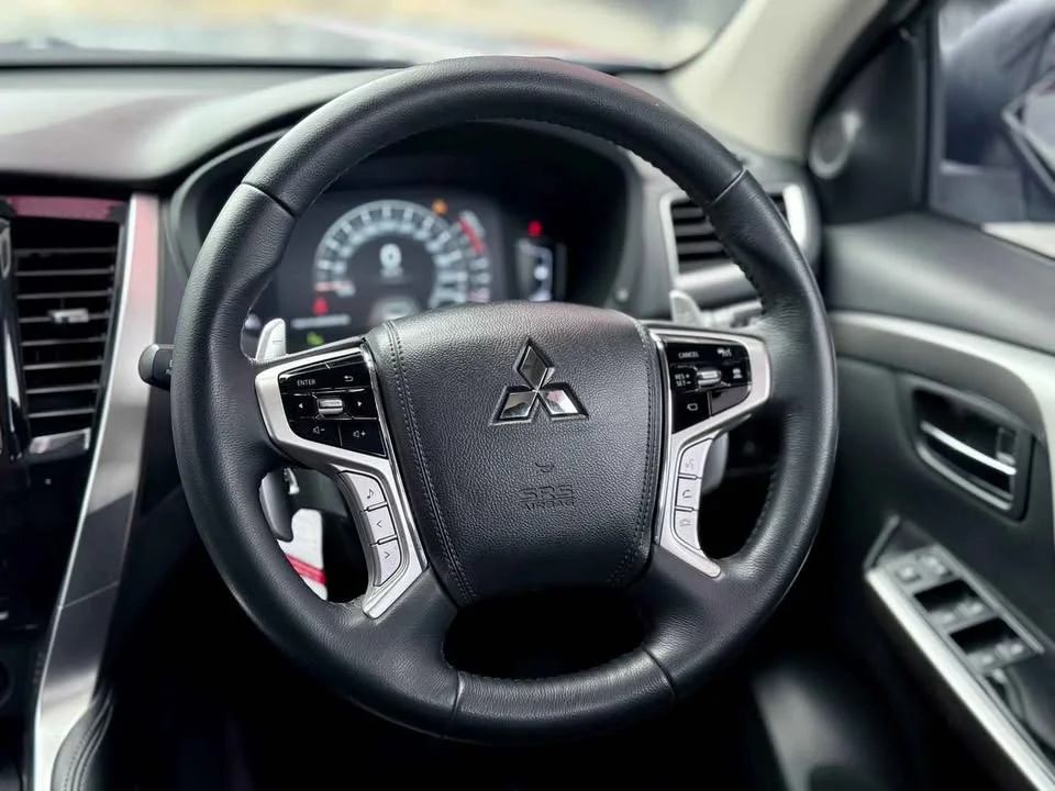 2020 Mitsubishi Pajero Sport III 2
