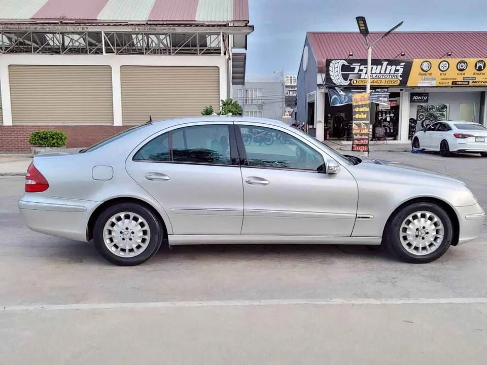 2003 Benz E-Class W211 2