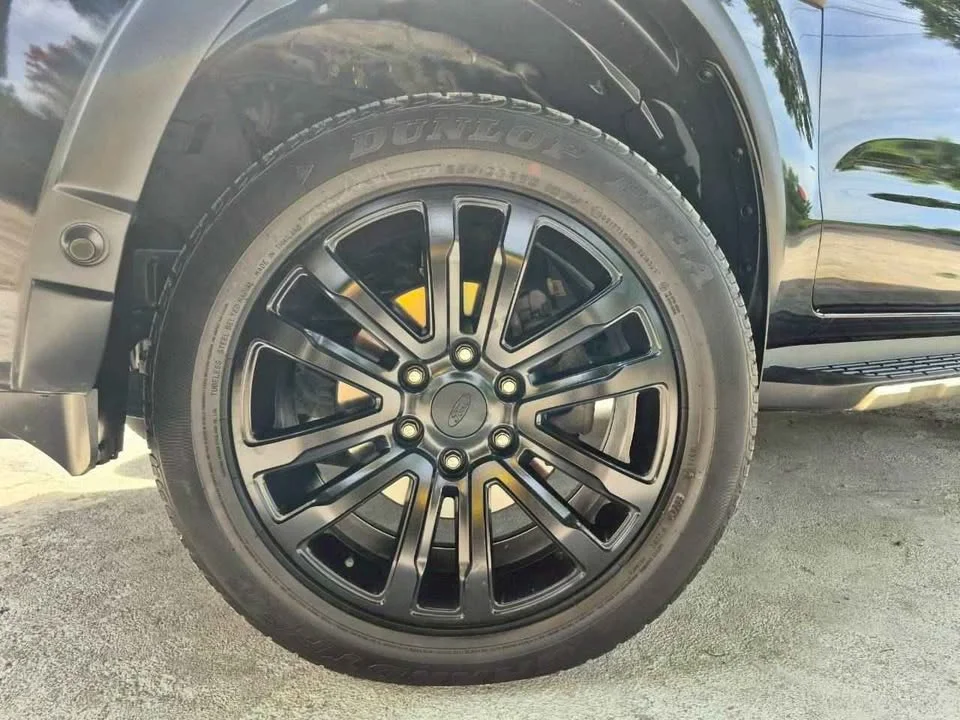 2019 Ford Everest II 3