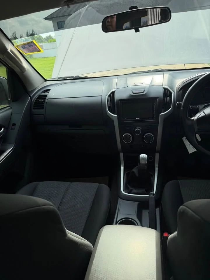 2013 Isuzu D-Max II (RT) 2