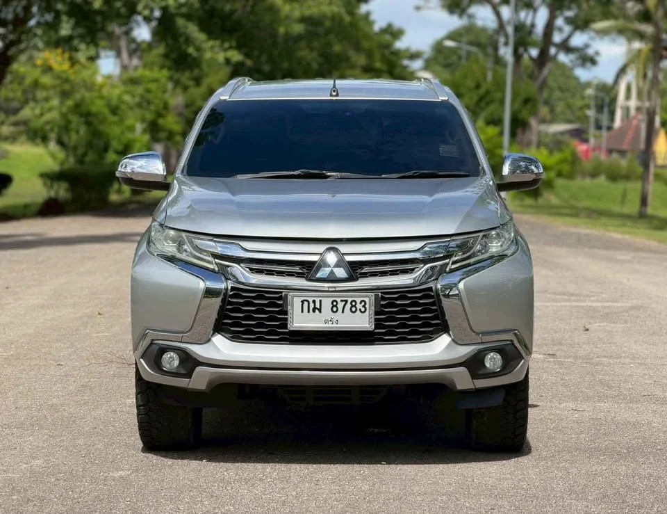 2016 Mitsubishi Pajero Sport III 2