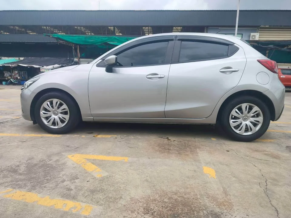 2019 Mazda 2 III 3