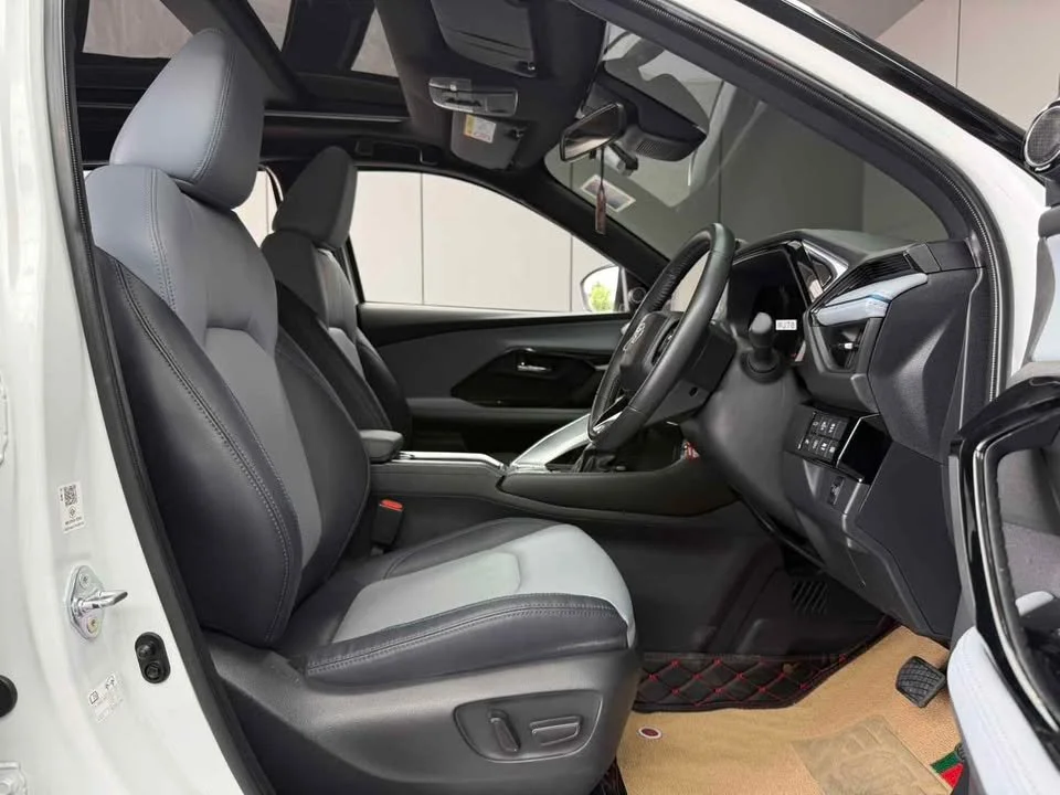 2024 Toyota Yaris Cross AC200 3