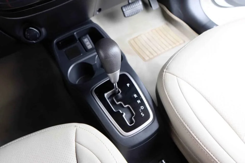 2014 Mitsubishi Attrage VI 2