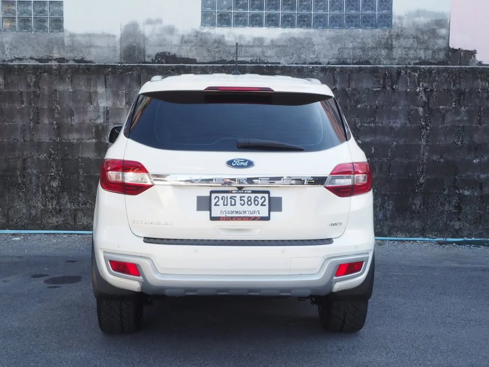 2021 Ford Everest II 2