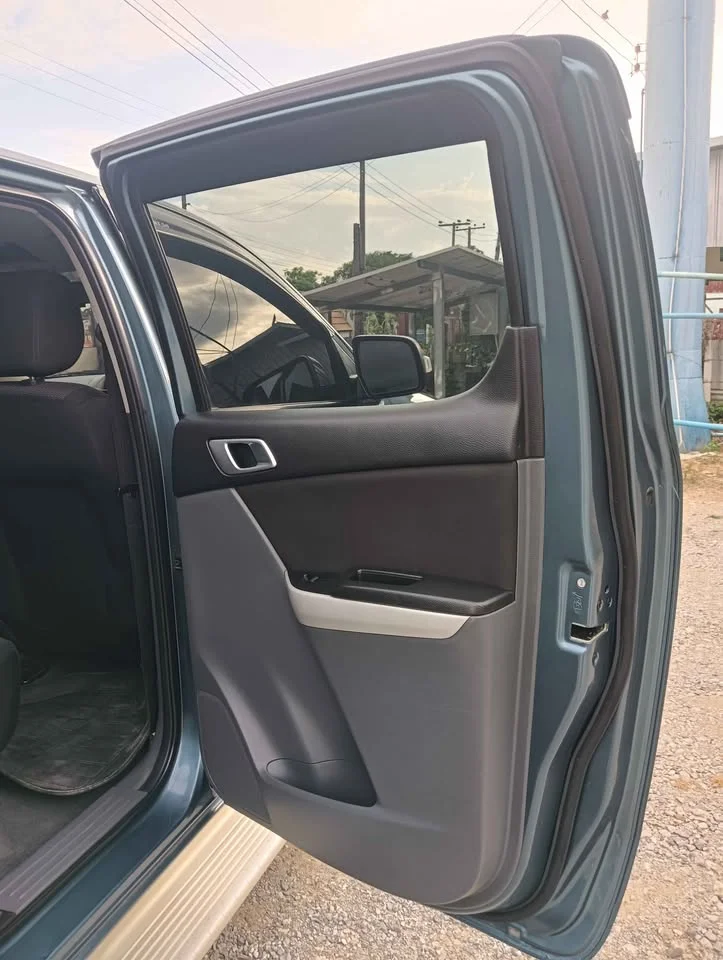 2012 Mazda BT-Series II 3
