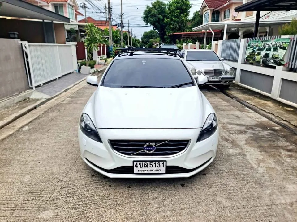 2014 Volvo V40 II 3